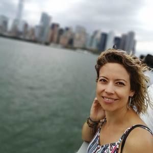 Meet your Posher, Paola